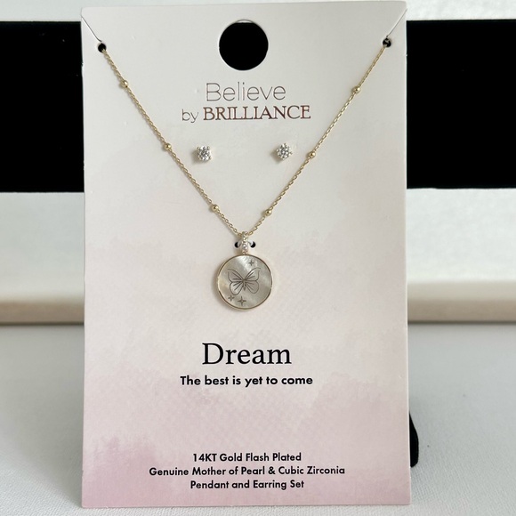 Believe by Brilliance Jewelry - Believe by Brilliance Necklace & Earrings DREAM Mother of Pearl Gold Flash✨NWT✨